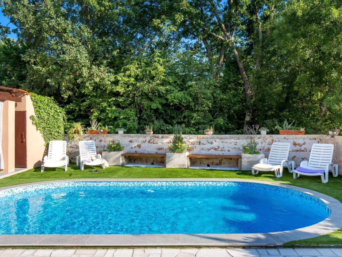 Holiday Home Mikac - MLK136 Dobrinj Zewnętrze zdjęcie