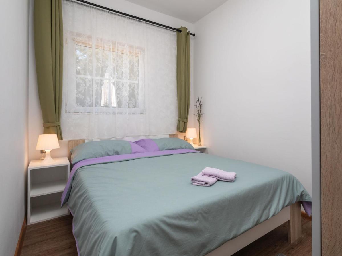 Holiday Home Mikac - MLK136 Dobrinj Zewnętrze zdjęcie