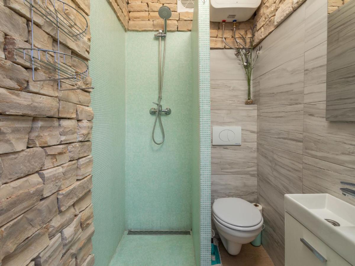 Holiday Home Mikac - MLK136 Dobrinj Zewnętrze zdjęcie