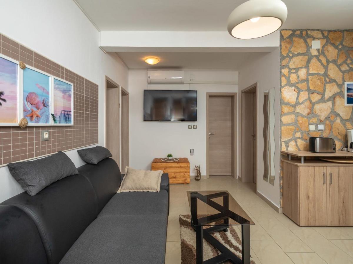 Holiday Home Mikac - MLK136 Dobrinj Zewnętrze zdjęcie