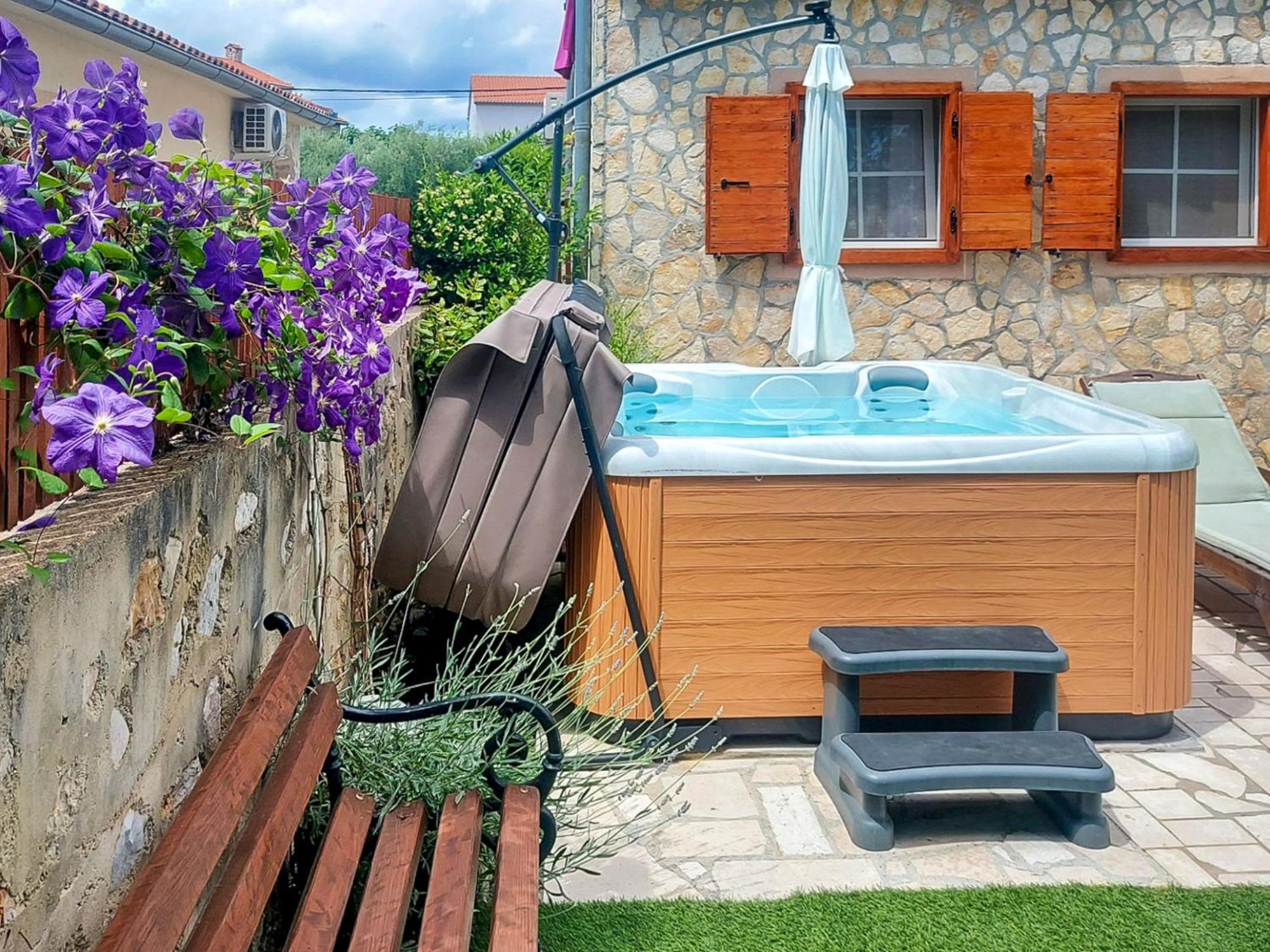 Holiday Home Mikac - MLK136 Dobrinj Zewnętrze zdjęcie