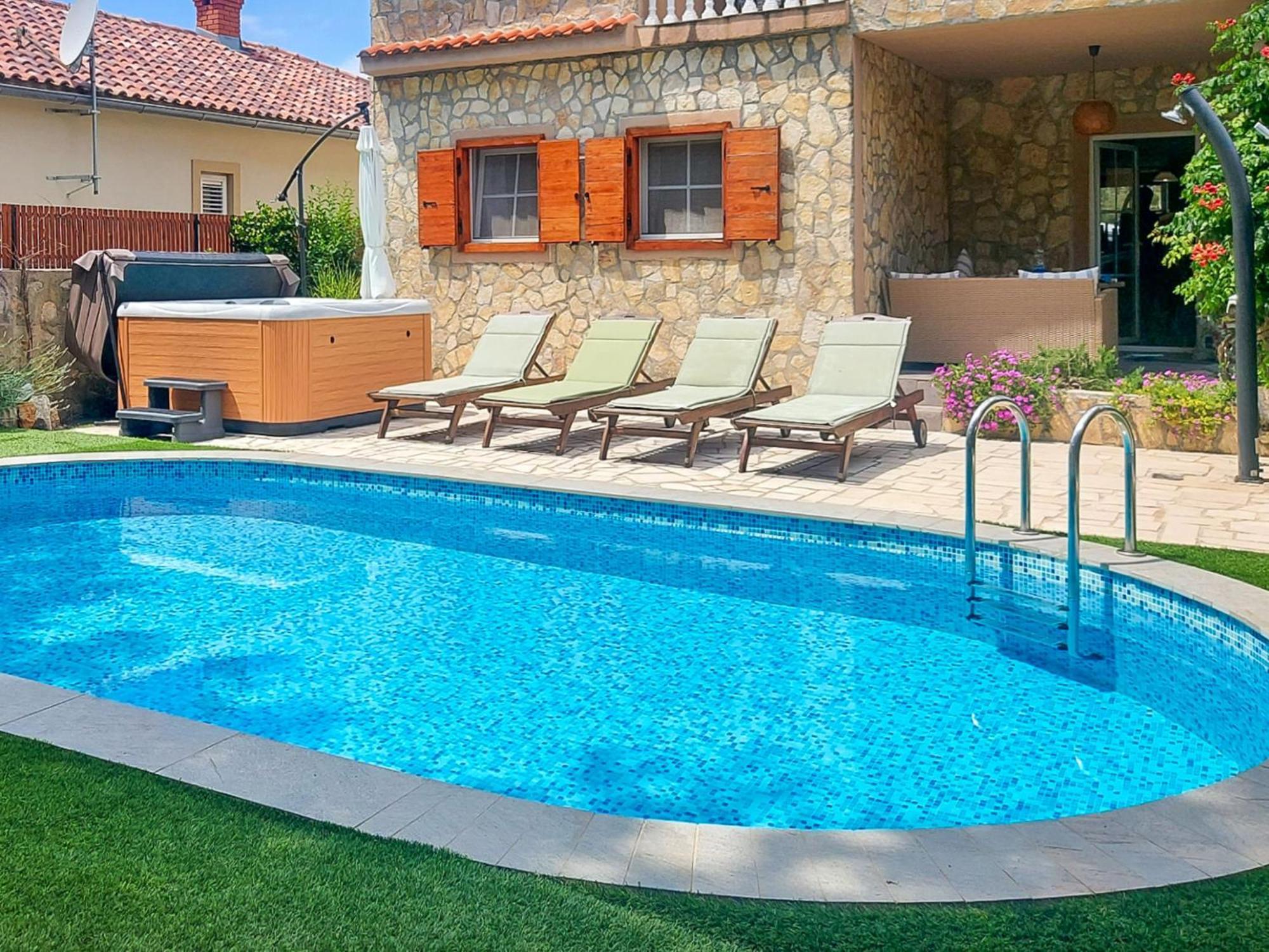 Holiday Home Mikac - MLK136 Dobrinj Zewnętrze zdjęcie